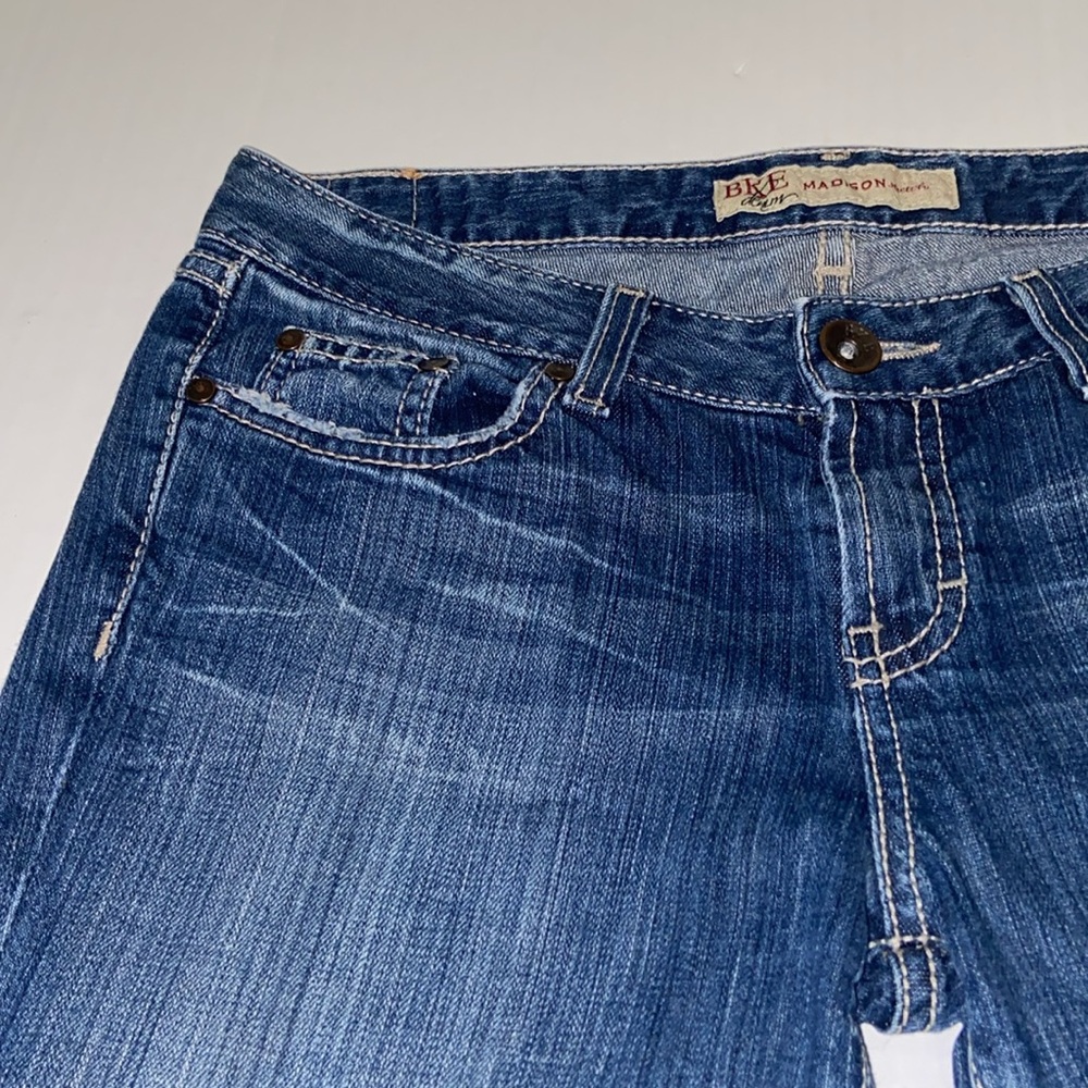 BKE Denim Madison Stretch Distressed Women’s Size 29 Capri Blue Jeans - Picture 10 of 14